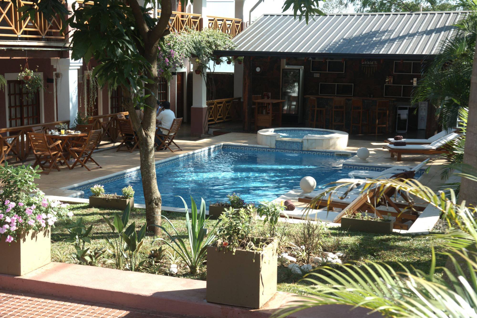 Akwati Suites Iguazu Puerto Iguazú Exterior foto